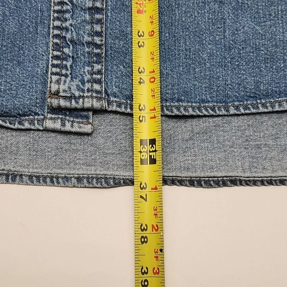 Levi's Red Tab Denim Shirt Men Size XL Blue Button Medium Wash Oversized